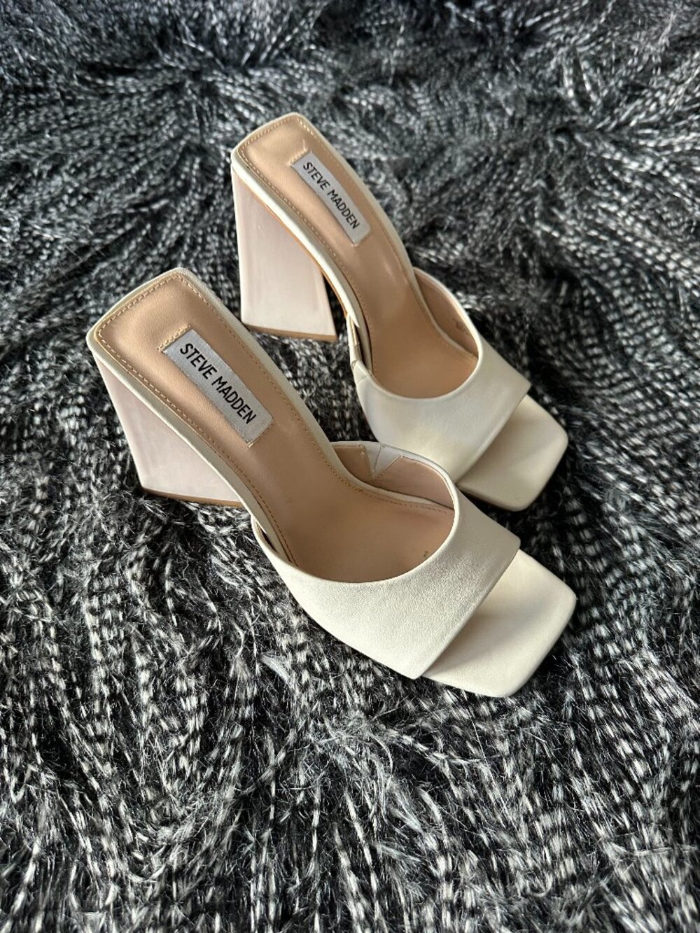 Steve Madden Ivory Square-Toe Slide Triangle Block Heel